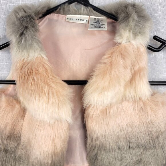 Max Studio Baby Faux Fur Lined Vest 18M Gray Pink Ombre - Picture 2 of 5